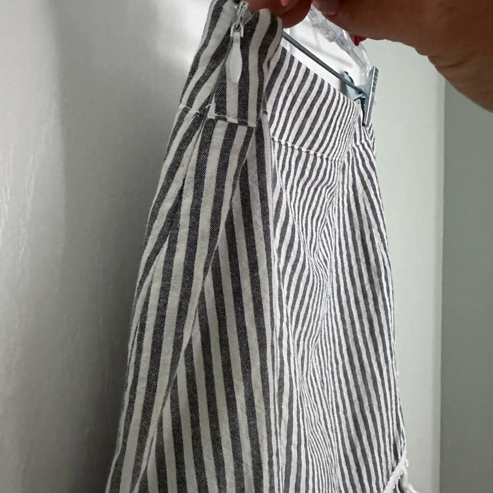 Pink Lily blue + white striped skirt with tassels. Size MED - Picture 3 of 5